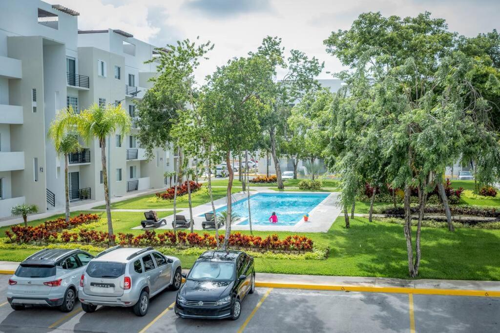Depto 2 Rec. Con Vista A La Piscina En C. Privada Apartman Playa del Carmen Kültér fotó